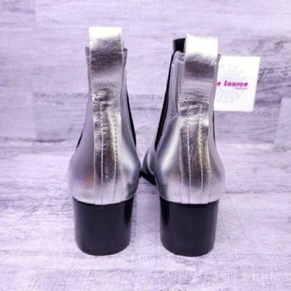 Rag & Bone Walker Leather Slip on Chelsea Ankle Boot Silver sz 35 Women's sz 5 - Picture 3 of 9